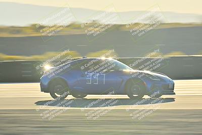 media/Nov-02-2025-Speed Ventures (Sun) [[61724e2e34]]/Black/Session 4/